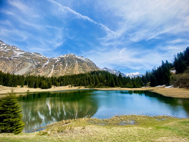 La geografia dell’incontro: paesaggio, memoria e risonanza dello sguardo